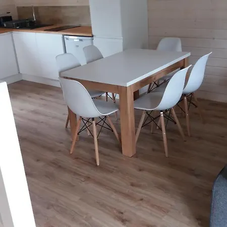 San Escobar * Dziwnówek