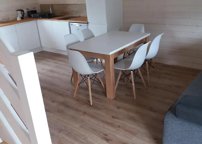 San Escobar * Dziwnówek